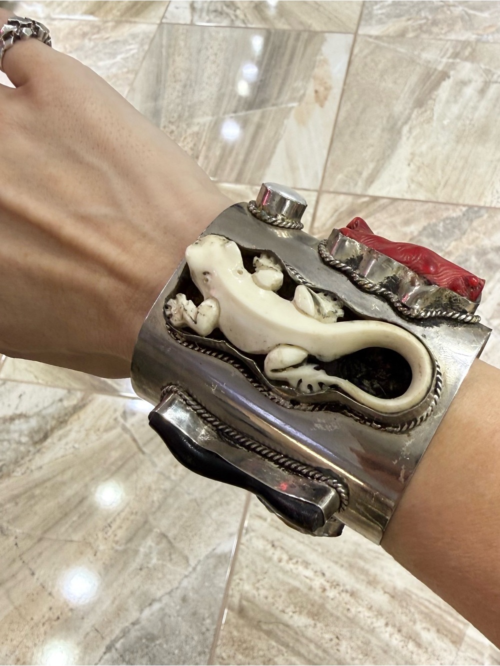 HUGE Silver Mix Media Cuff Bracelet Carved Lizard Pearl Brutalist Native Western